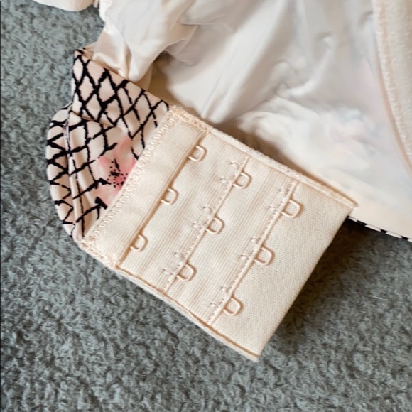 🎊 2/$30 Maidenform T-Shirt Bra NWOT - Picture 6 of 6